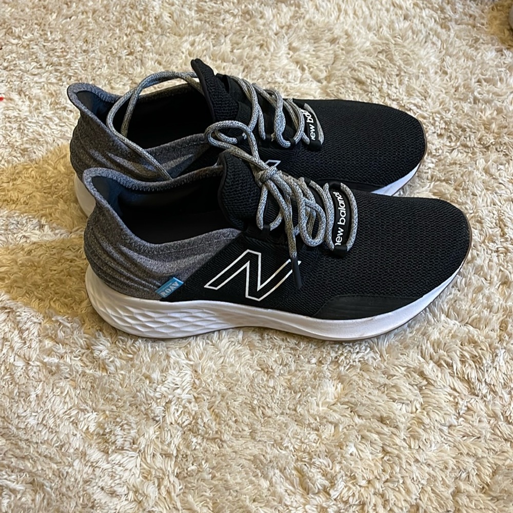 New Balance Roav